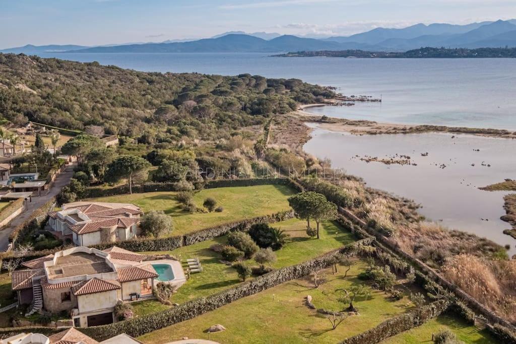 Villa Domus Ardea Capo Coda Cavallo Eksteriør bilde