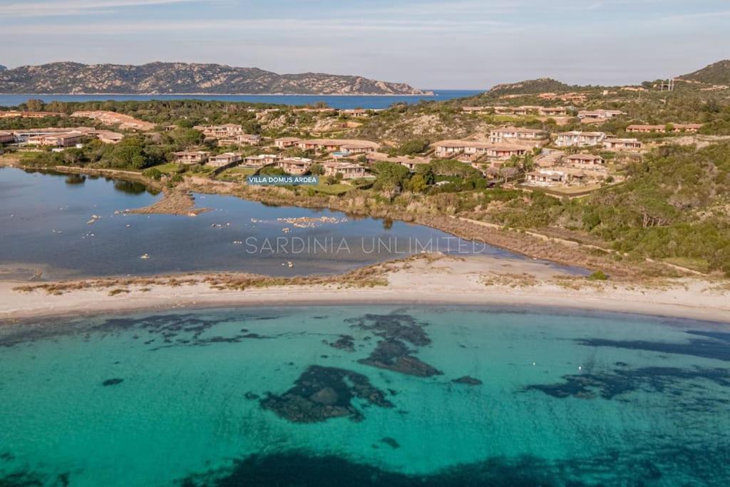 Villa Domus Ardea Capo Coda Cavallo Eksteriør bilde